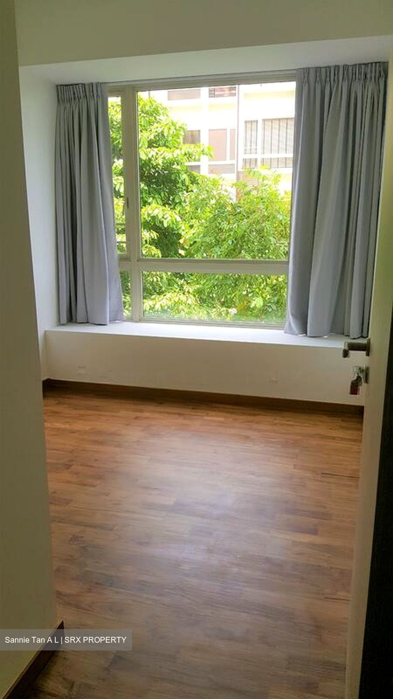 Flamingo Valley (D15), Condominium #501988021